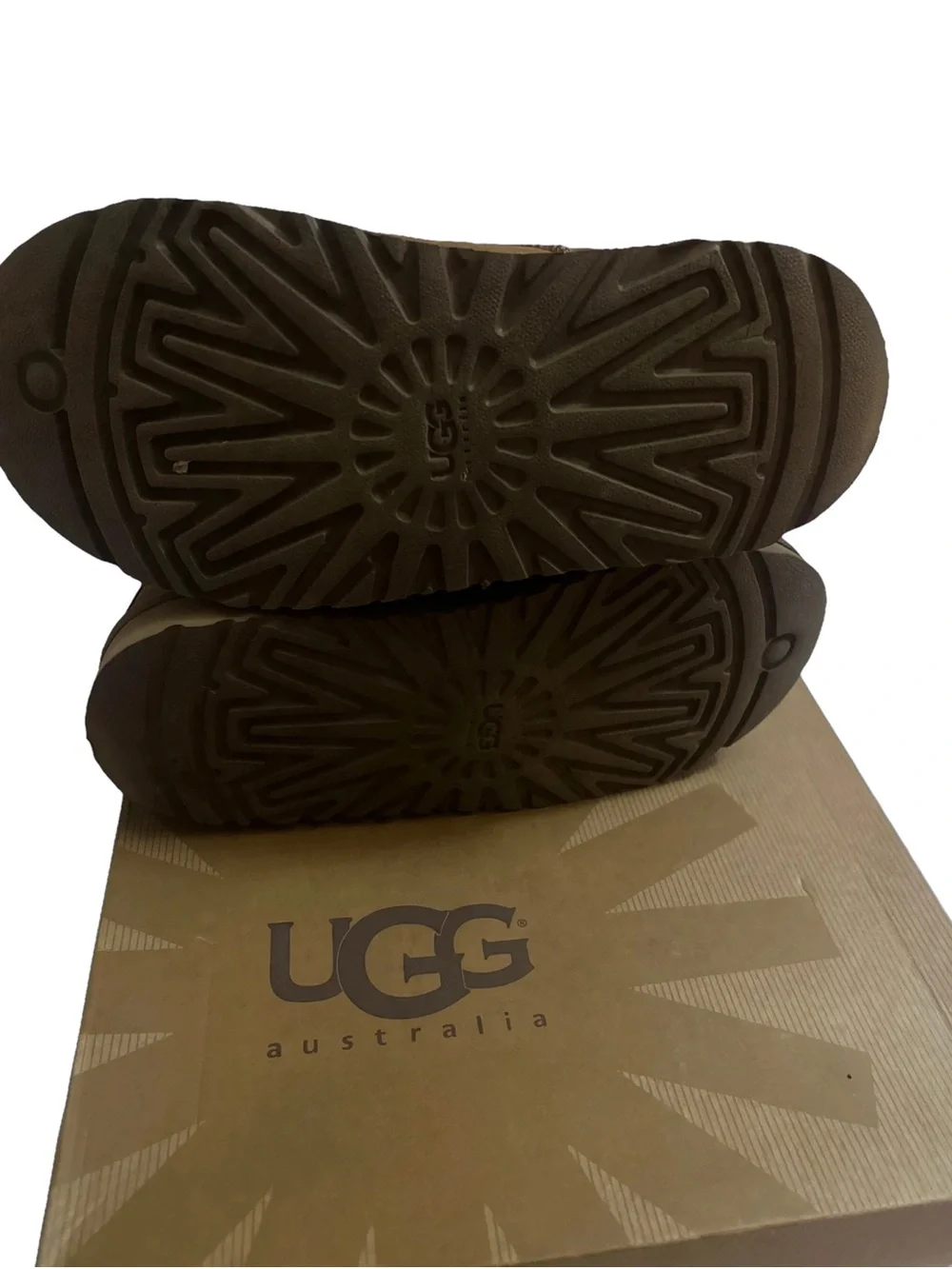 UGG Brown Winter Boot Soles with UGG Box